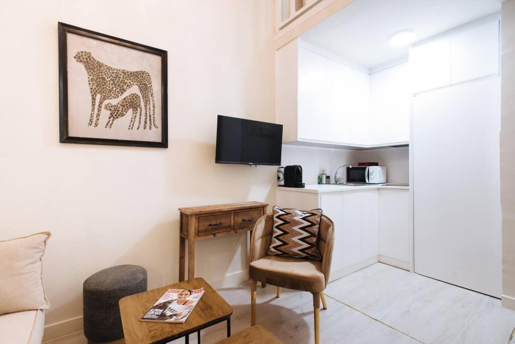 Selecta Elegante Y Centrico Apartamento — Photos 2